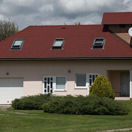 Apartment Oreskovic Otocac Bagian luar foto